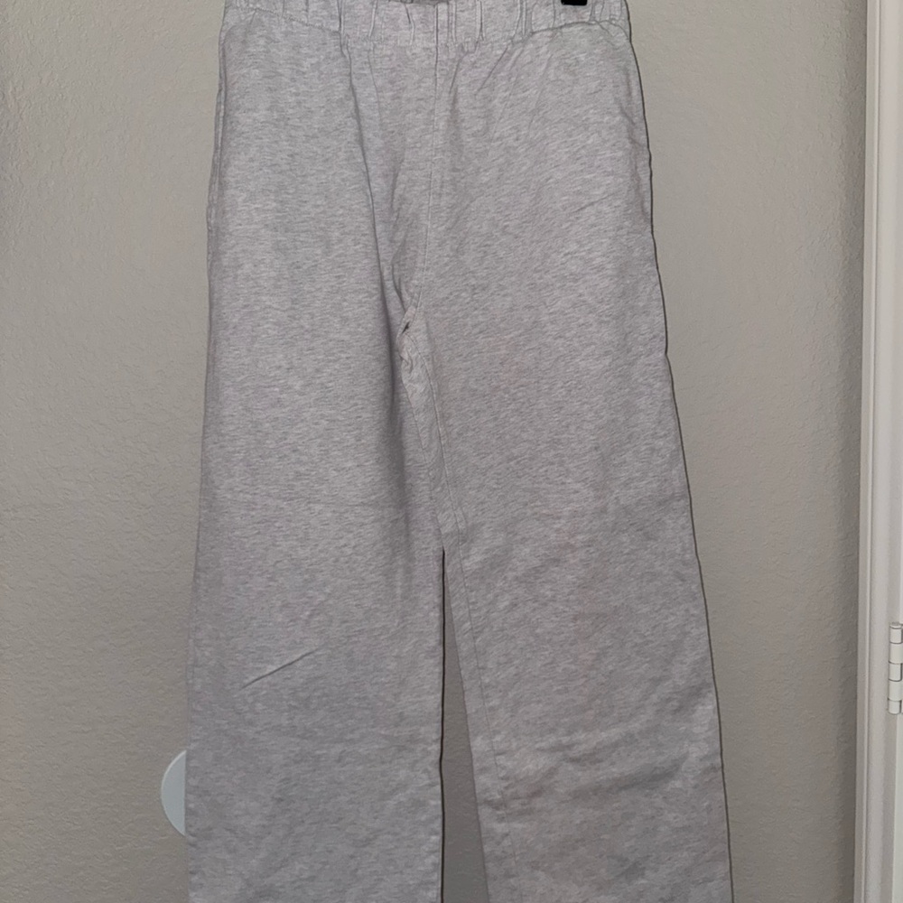 Brandy Melville Heather Gray Women's Joggers